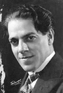 Retrato de Heitor Villa-Lobos